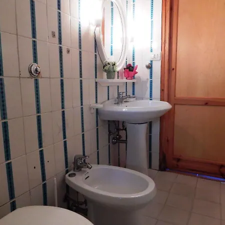 In 23142 Apartment *