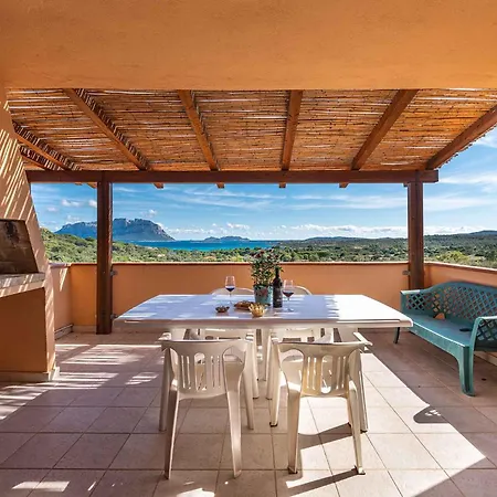 In 23142 Apartment Porto Istana